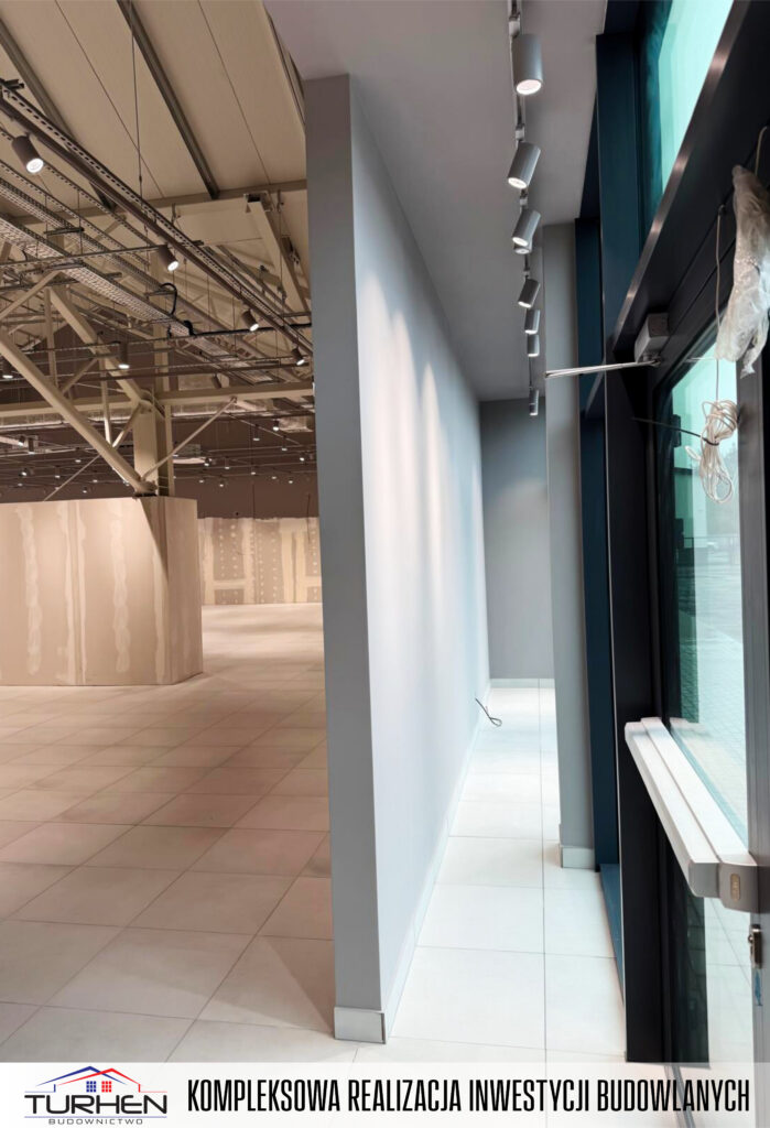 Lokal handlowy „Martes Sport” w Stanisławowie Pierwszym fit-out generalny wykonawca turhen budownictwo